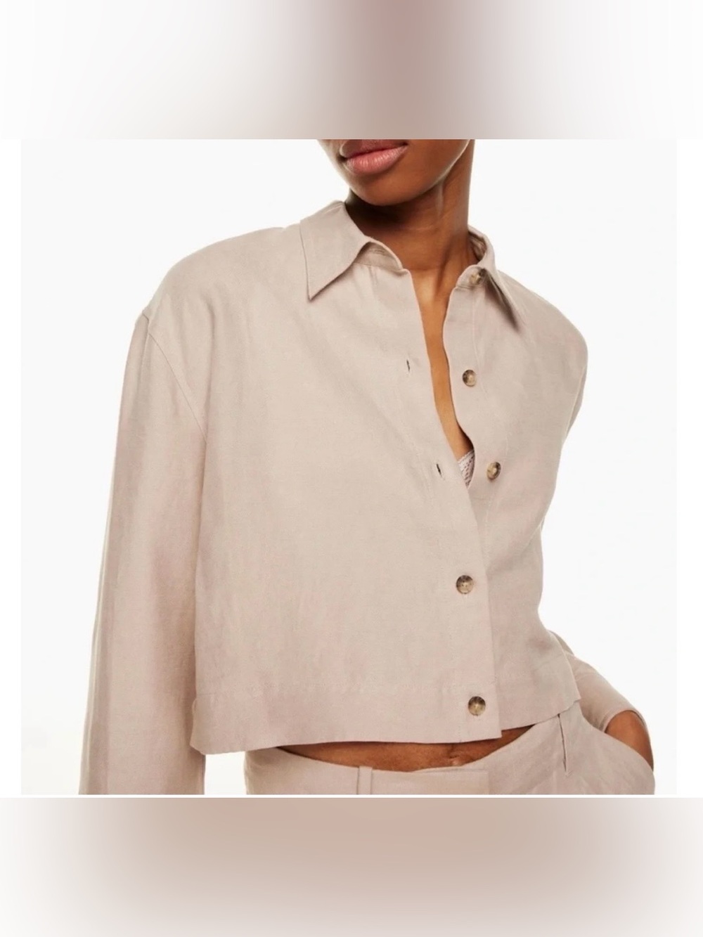 Aritzia Wilfred Proposal Linen Shirt S Stone Taupe Cropped Button-Up Old Money
